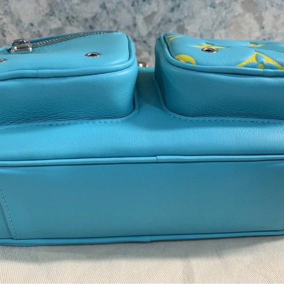 Louis Vuitton Sold Out Limited Edition Crossbody - Picture 8 of 10